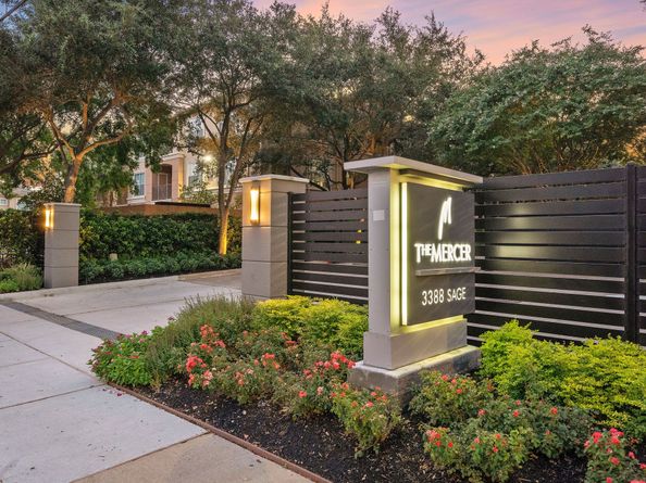 3388 Sage Road 601, Houston TX 77056