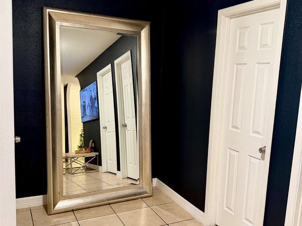 6634 Tuskegee St Street, Houston TX 77091