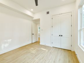 164 Wallace Street, Houston TX 77022