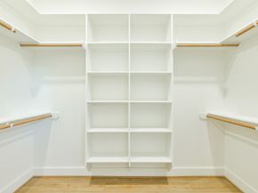 164 Wallace Street, Houston TX 77022