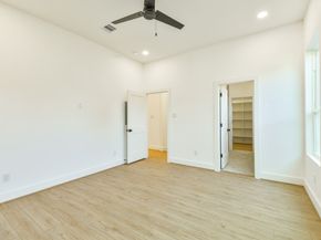 164 Wallace Street, Houston TX 77022