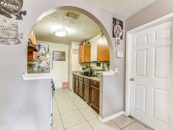 13703 Vickston Lane, Houston TX 77014