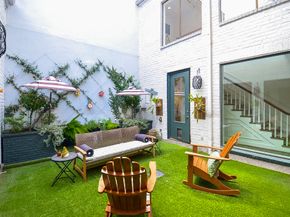 987 S Post Oak Lane, Houston TX 77056