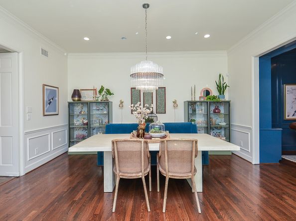 987 S Post Oak Lane, Houston TX 77056