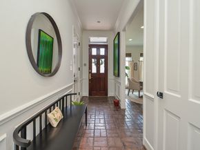 987 S Post Oak Lane, Houston TX 77056