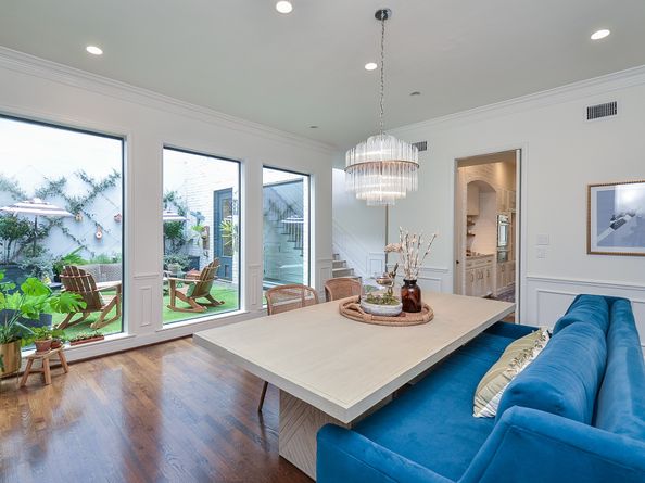 987 S Post Oak Lane, Houston TX 77056