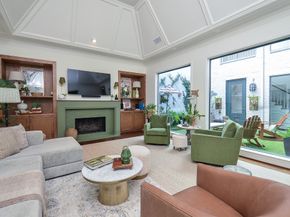 987 S Post Oak Lane, Houston TX 77056