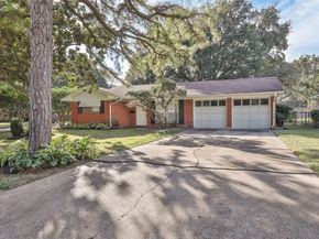 614 Kyle Street, Sugar Land TX 77478