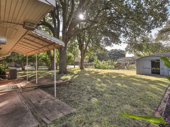 614 Kyle Street, Sugar Land TX 77478