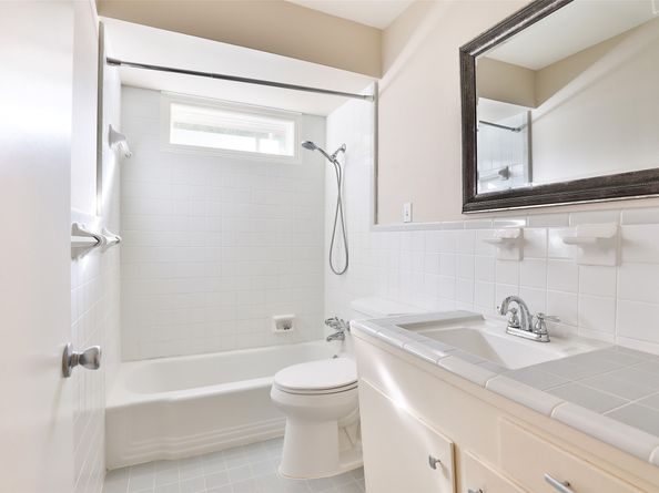 614 Kyle Street, Sugar Land TX 77478