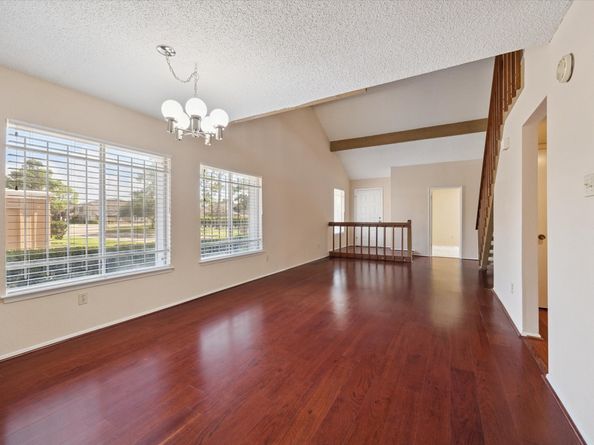 6202 W Airport Boulevard, Houston TX 77035