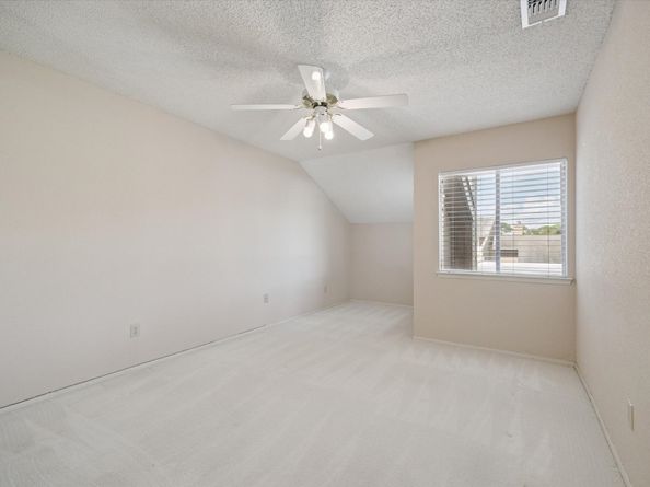 6202 W Airport Boulevard, Houston TX 77035