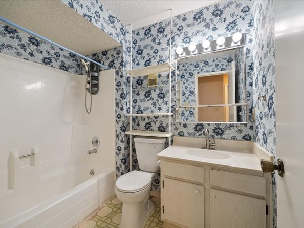 6202 W Airport Boulevard, Houston TX 77035