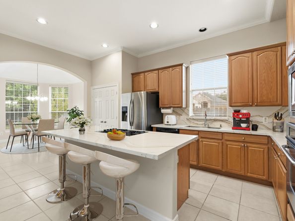 14110 Avongate Lane, Houston TX 77082