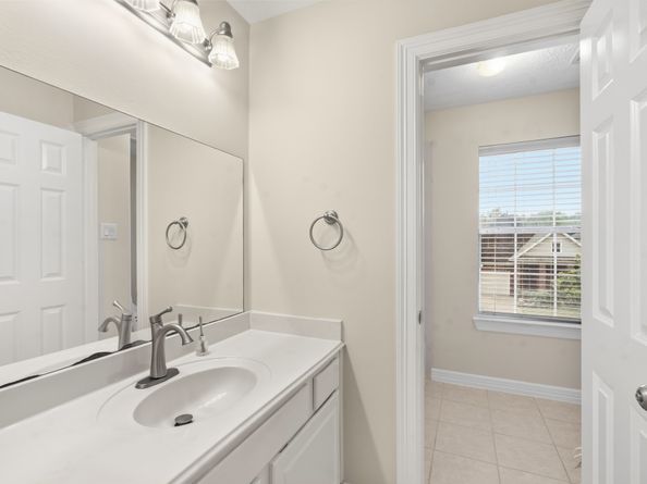 14110 Avongate Lane, Houston TX 77082