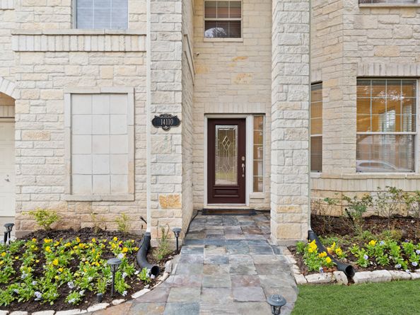 14110 Avongate Lane, Houston TX 77082