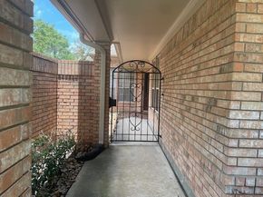 3347 Courtland Manor Lane, Houston TX 77339