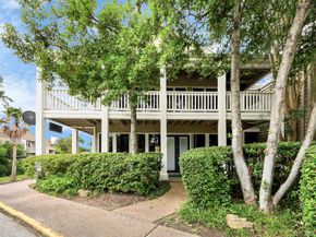 2100 Tanglewilde Street 312, Houston TX 77063