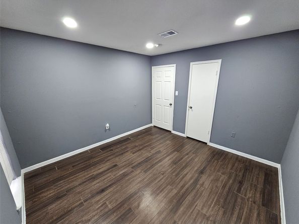 5031 Whispering Falls Drive, Houston TX 77084