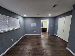 5031 Whispering Falls Drive, Houston TX 77084