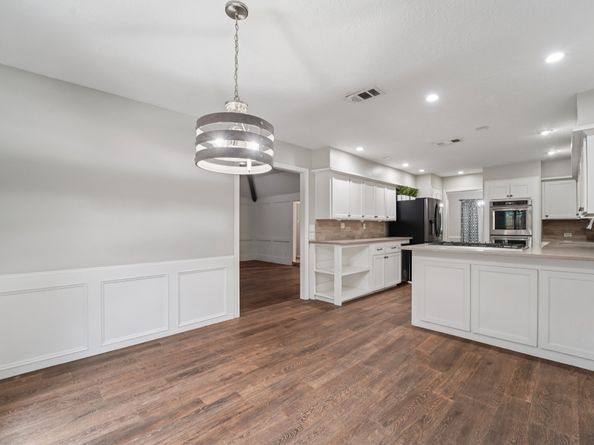 11703 Pebbleton Drive, Houston TX 77070