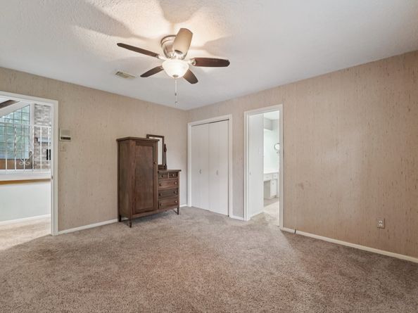 11703 Pebbleton Drive, Houston TX 77070