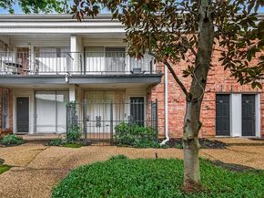 3400 Timmons Lane 31, Houston TX 77027
