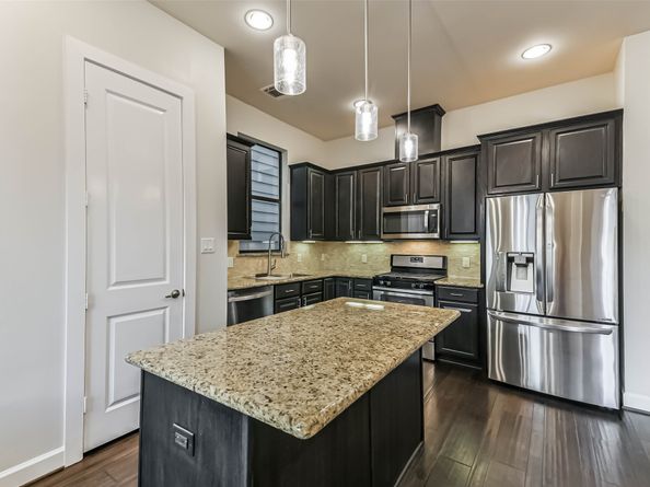 9409 Blalock Tree Court, Houston TX 77080