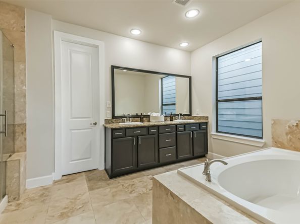 9409 Blalock Tree Court, Houston TX 77080