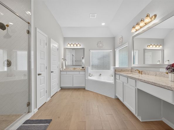 2013 Kirby Landing Drive, Houston TX 77051