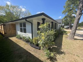 12122 Chimney Rock Road, Houston TX 77035