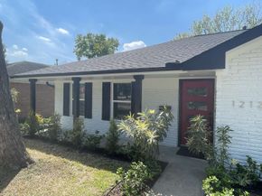 12122 Chimney Rock Road, Houston TX 77035