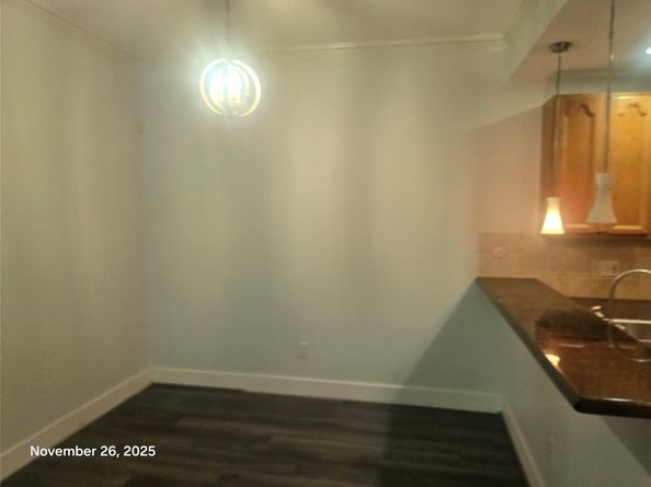 11711 Memorial Drive 52, Houston TX 77024