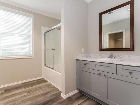 3704 Sauer Street, Houston TX 77004