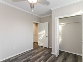 3704 Sauer Street, Houston TX 77004