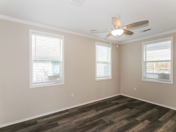 3704 Sauer Street, Houston TX 77004