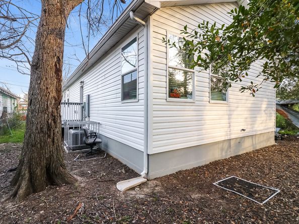 3704 Sauer Street, Houston TX 77004