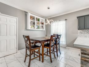 4933 Barkley Street, Houston TX 77017