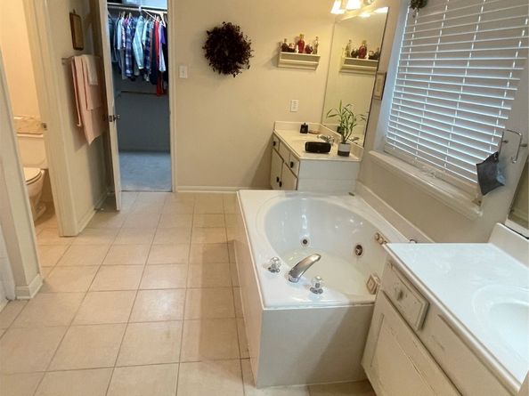 13714 Brighton Park Drive, Houston TX 77044