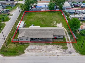 816 Barbara Mae Street, Houston TX 77015
