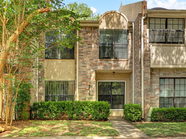 6723 Belmont Street, Houston TX 77005