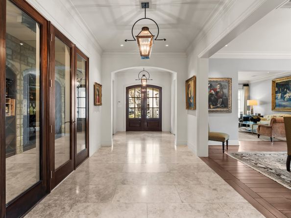41 Tiel Way, Houston TX 77019