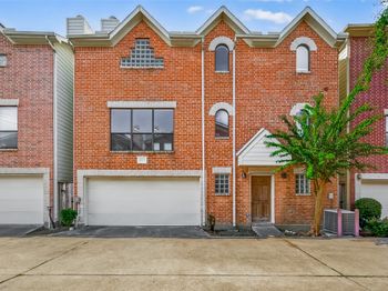 10801 Greenwillow Street