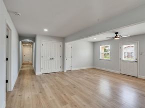 9003 Ledge Street, Houston TX 77075