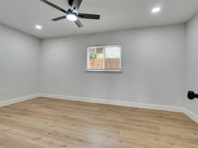 9003 Ledge Street, Houston TX 77075
