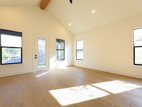 1030 W 41st Street, Houston TX 77018