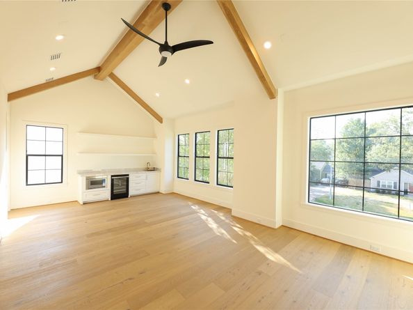 1030 W 41st Street, Houston TX 77018