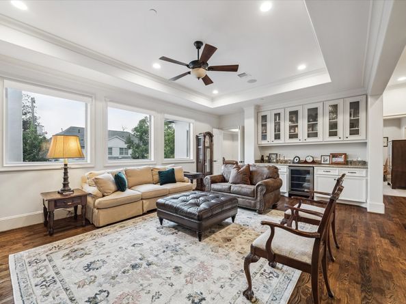 8610 Cedarbrake Drive, Houston TX 77055