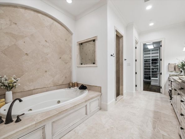 8610 Cedarbrake Drive, Houston TX 77055