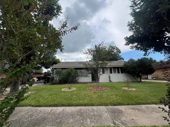 4118 Ebbtide Drive Drive, Houston TX 77045